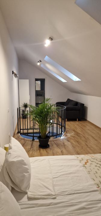 Apartament 8