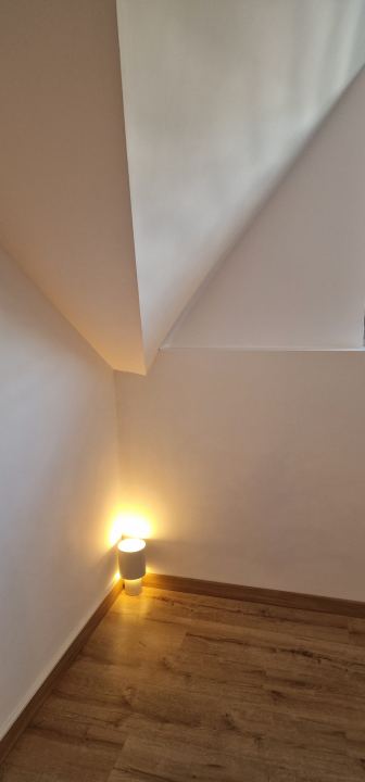 Apartament 8