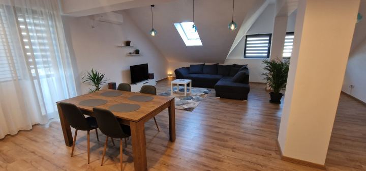 Apartament 9